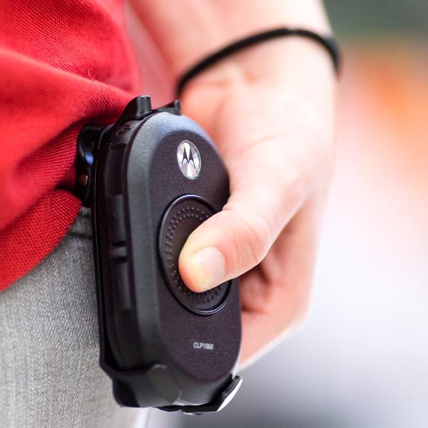 CLPE446 CON CARGADOR Y AURICULAR